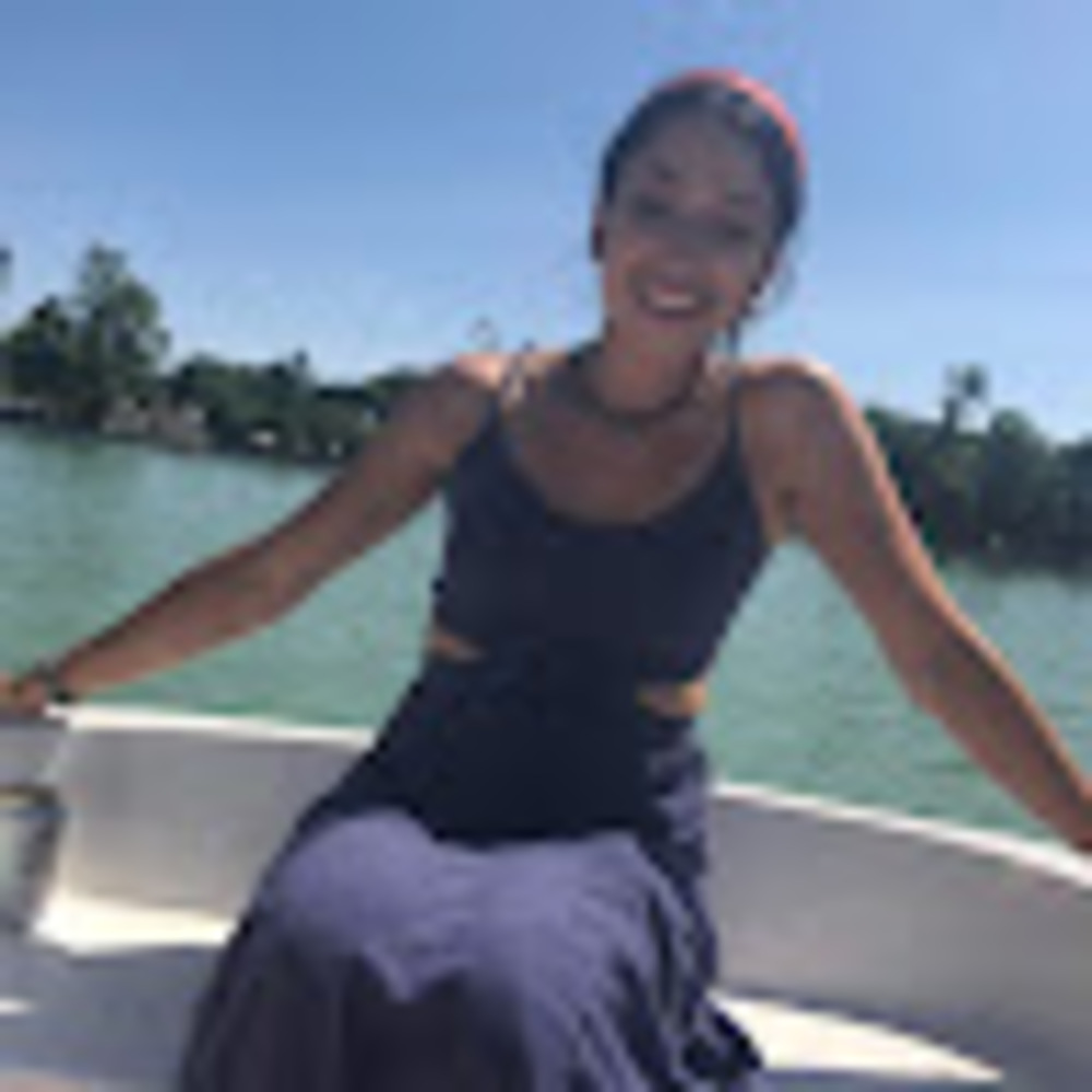 Meet your Posher, Christina